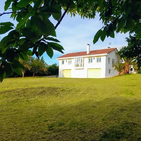 Preciosa + Playa + Jardin + Mascotas Naveces